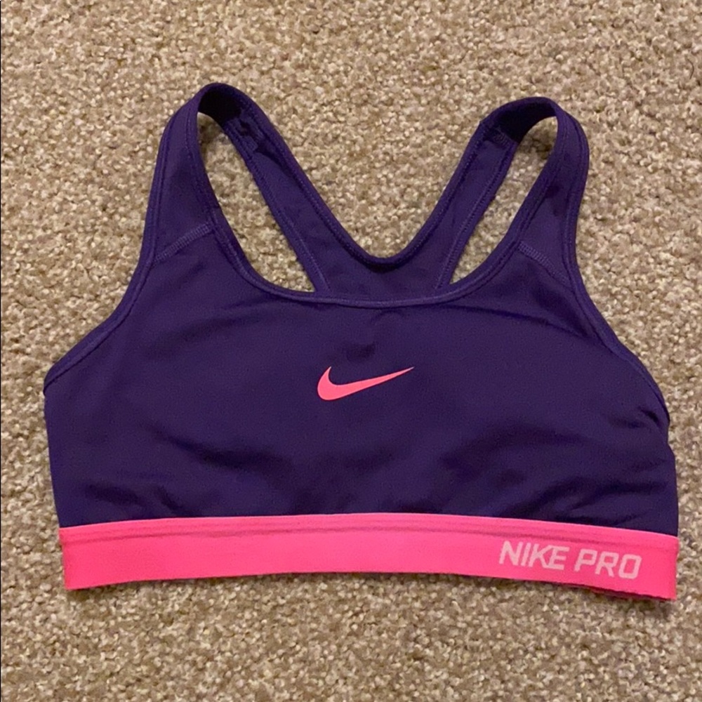 Nike sports bra